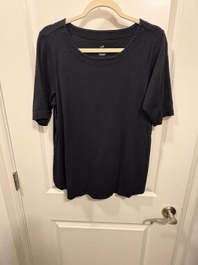 J. Jill Black Short Sleeve Scoop Neck Tee Top